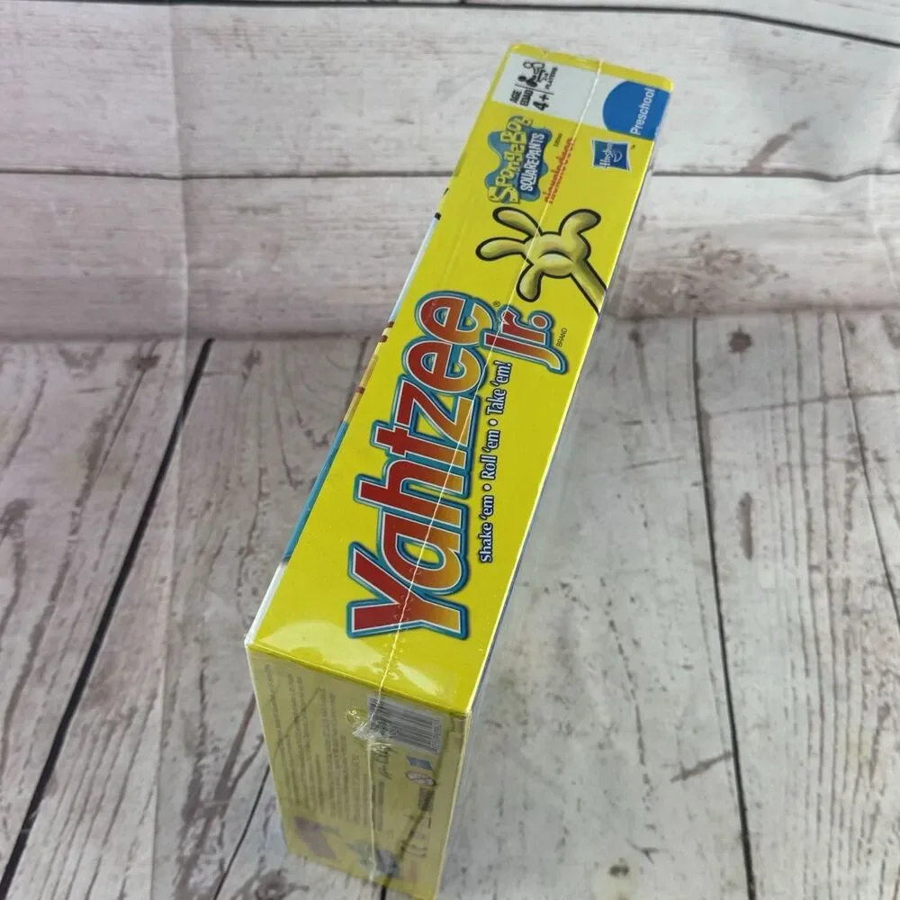 Yahtzee Jr SpongeBob SquarePants Nickelodeon Board Game Sealed 2011